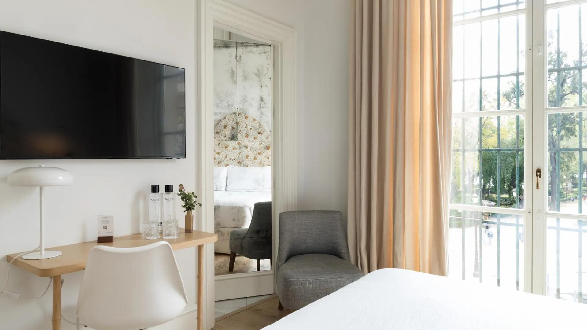 Hotel Tayko Sevilla