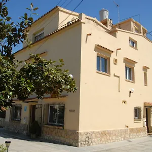 https://hostal-el-callejon.top-hotels-tarragona.com