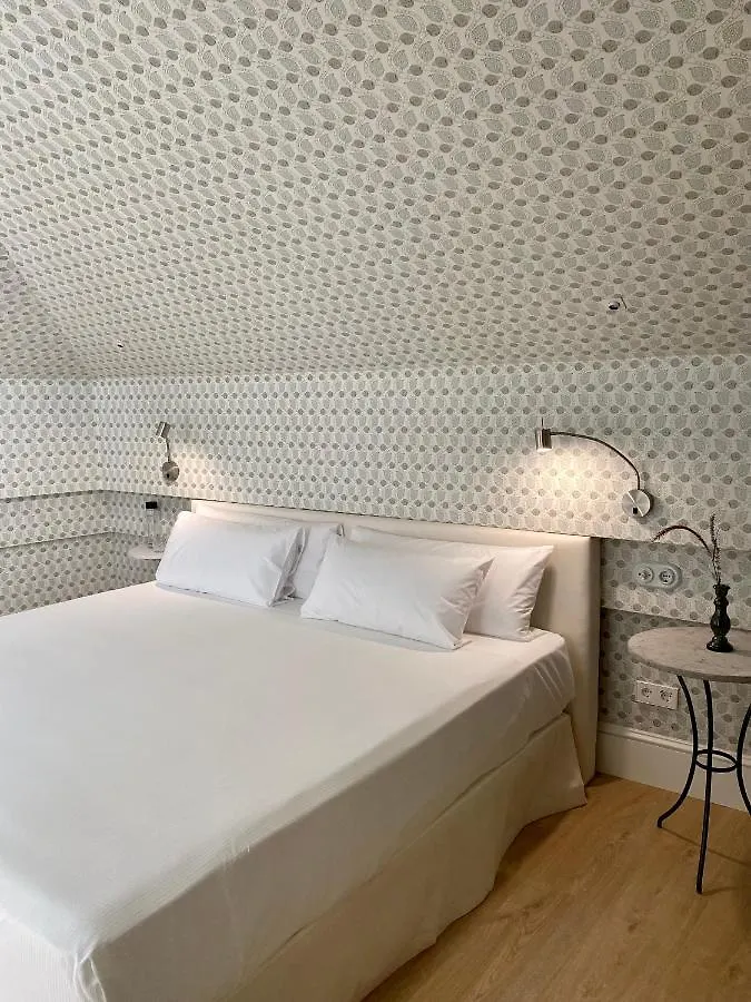 Hotel Tayko Sevilla 4*,