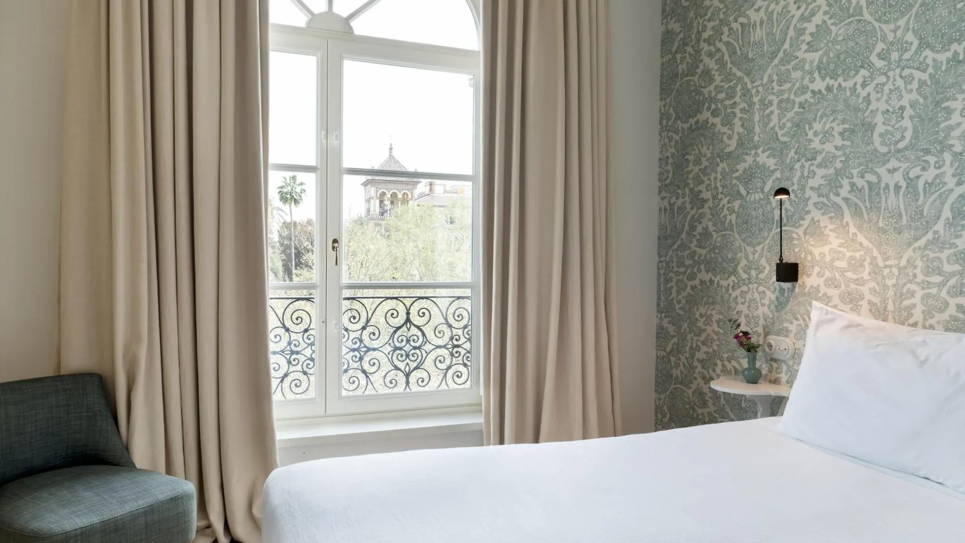 Hotel Tayko Sevilla